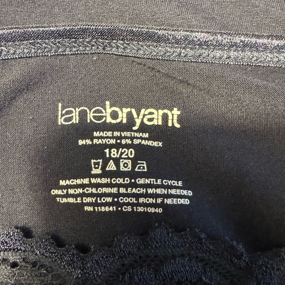 Lane Bryant dark Blue Lace Trim camisole size 18/20 - Picture 7 of 7